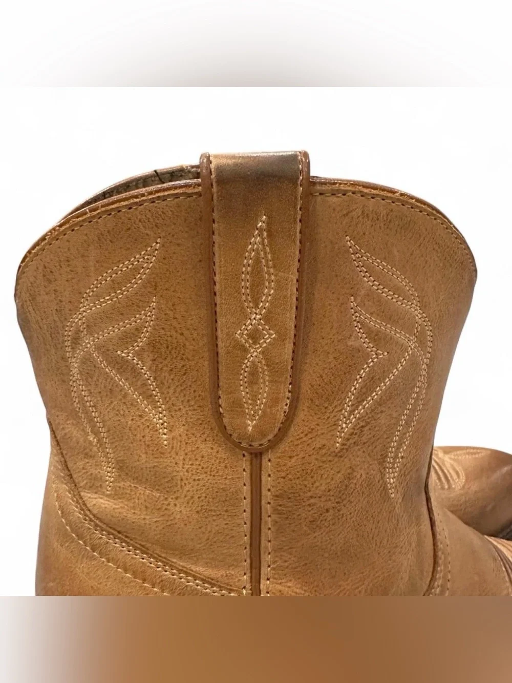 Ariat Women’s Darling Short Brown Leather Block Heel Western Booties Sz US 6.5B